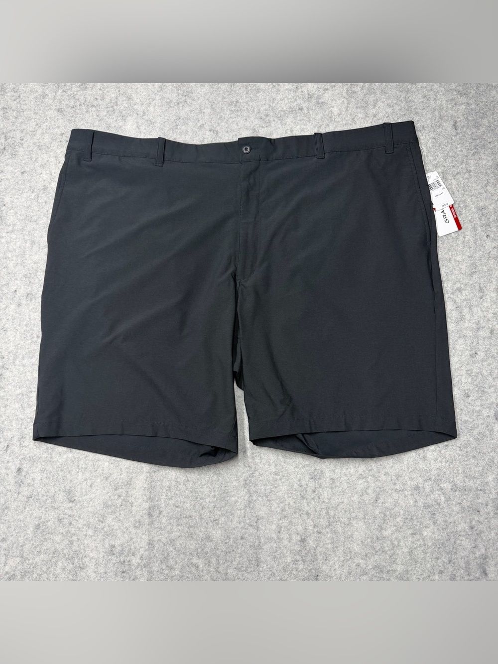 NWT Grand Slam Grey Golf Shorts Men’s Size 50 Dry Wick UPF 50 Expandable Waist